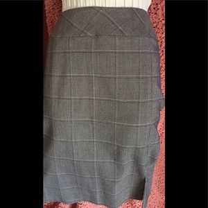 Parisian Signature skirt